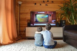 Gli schermi e l'intelligenza del minore